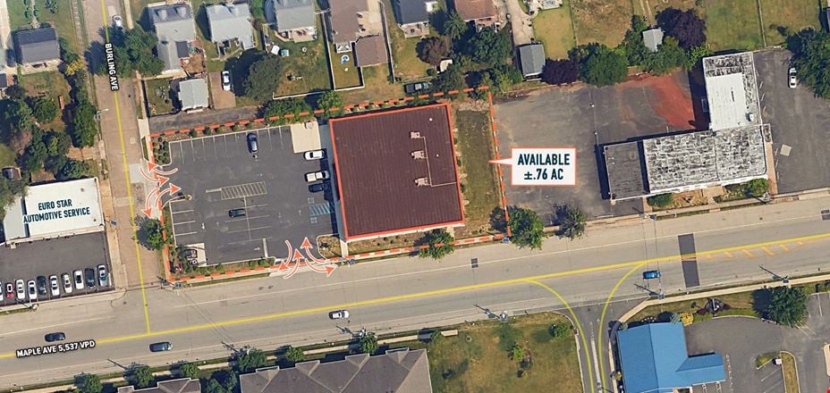 Preview of Retail space for Rent at 7407 Maple Avenue
