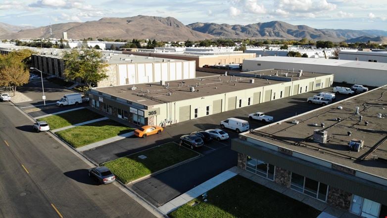 Preview of Industrial space for Rent at 385-395 Freeport Blvd.
