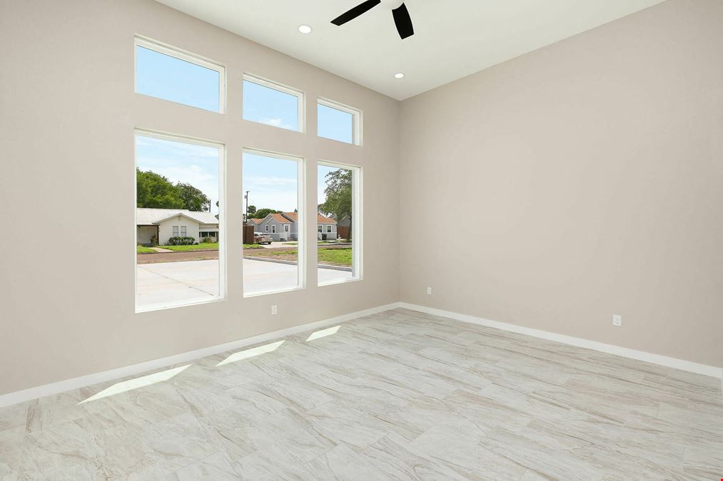 Newly constructed, turn key, fully operational 2,175 SF Office Building with additional land, Weslaco TX