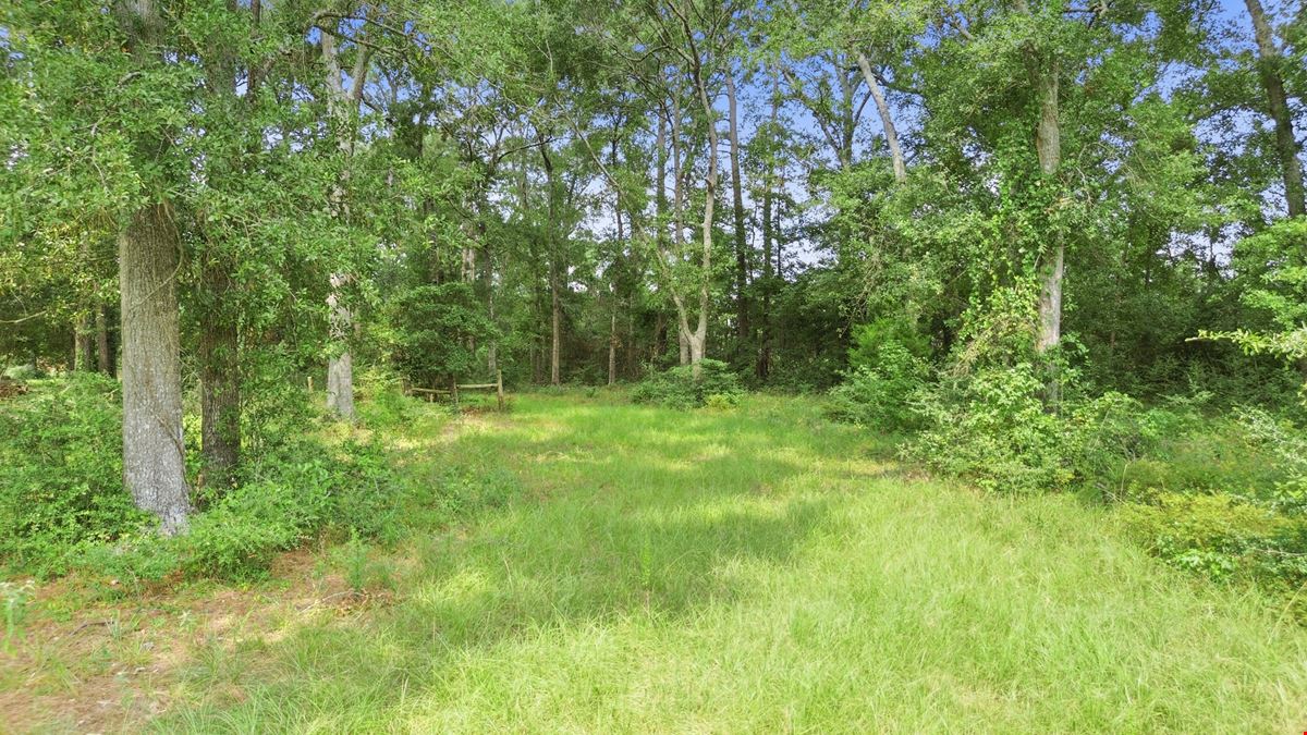 15 Acres of Commercial Opportunity with Tenant-In-Place – Rare Mixed-Use & Growth Potential