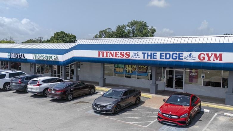 Preview of Retail space for Rent at 514-532	S Saginaw Boulevard	Saginaw	TX