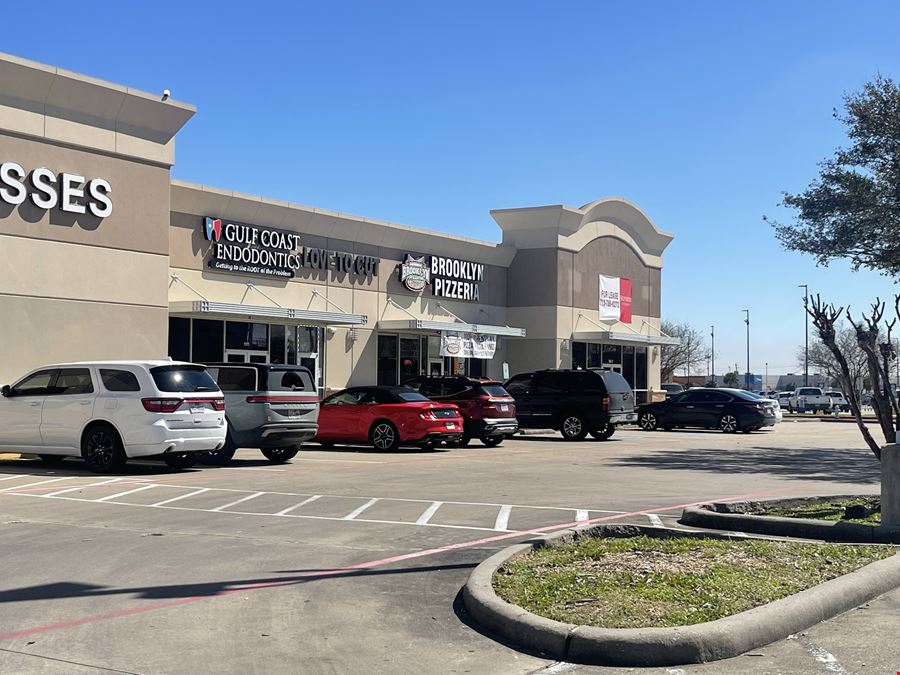 Baytown Commons Shopping Center