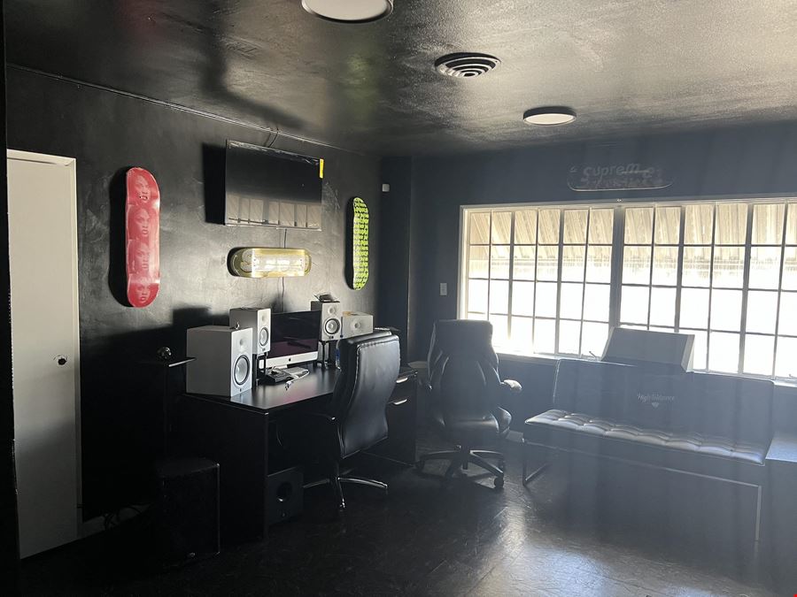 607 N. Vermont Ave.