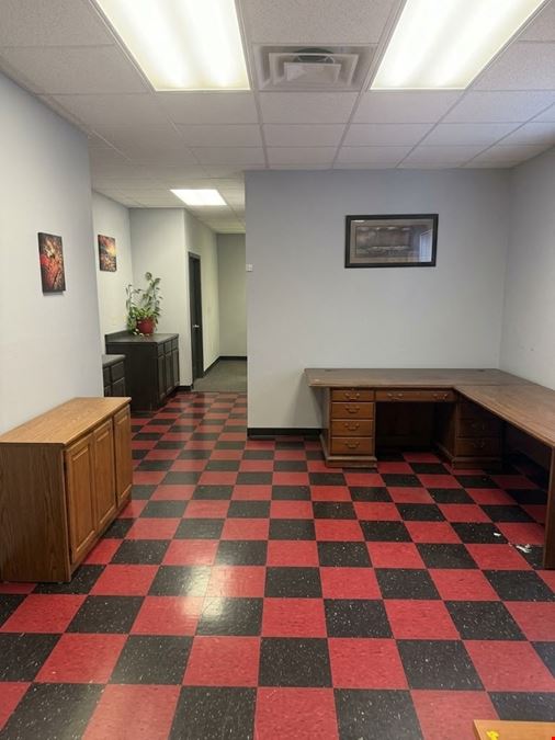 1424 Veterans Drive, Suite 3-A
