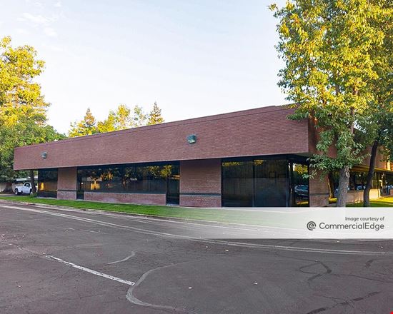 Preview of Office space for Rent at 7060 North Marks Avenue