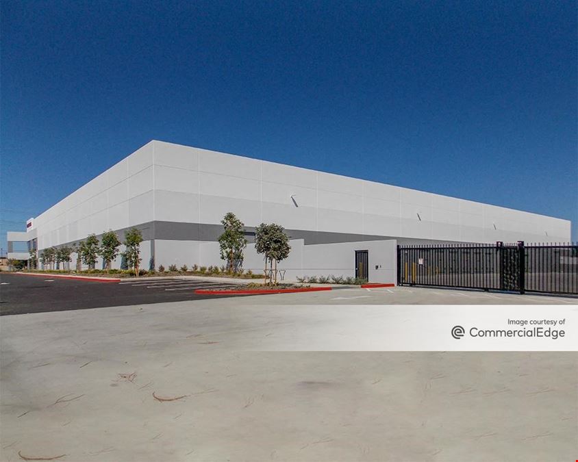 Harbor Gateway Business Center - 1585 MacArthur Blvd