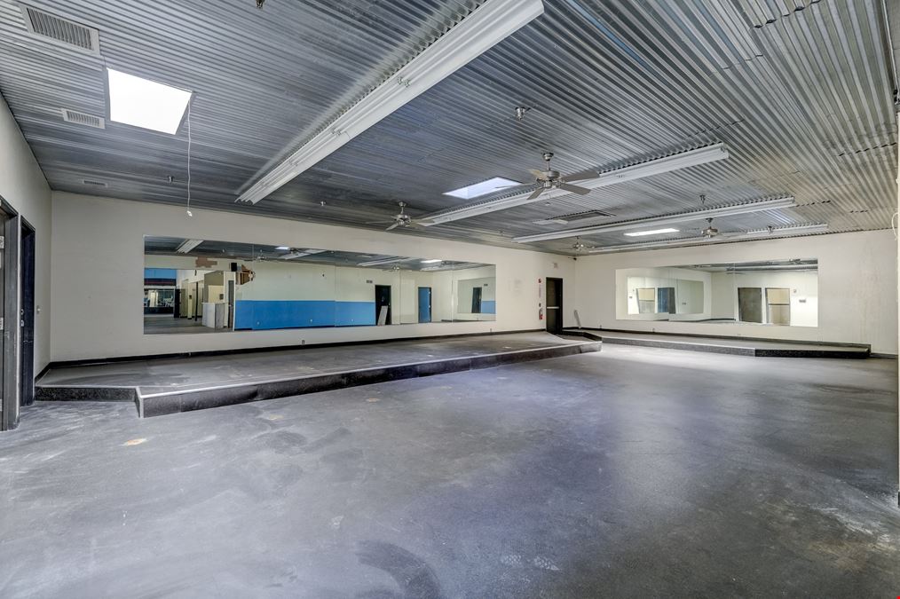 Multi Use Sale Opportunity in Prescott