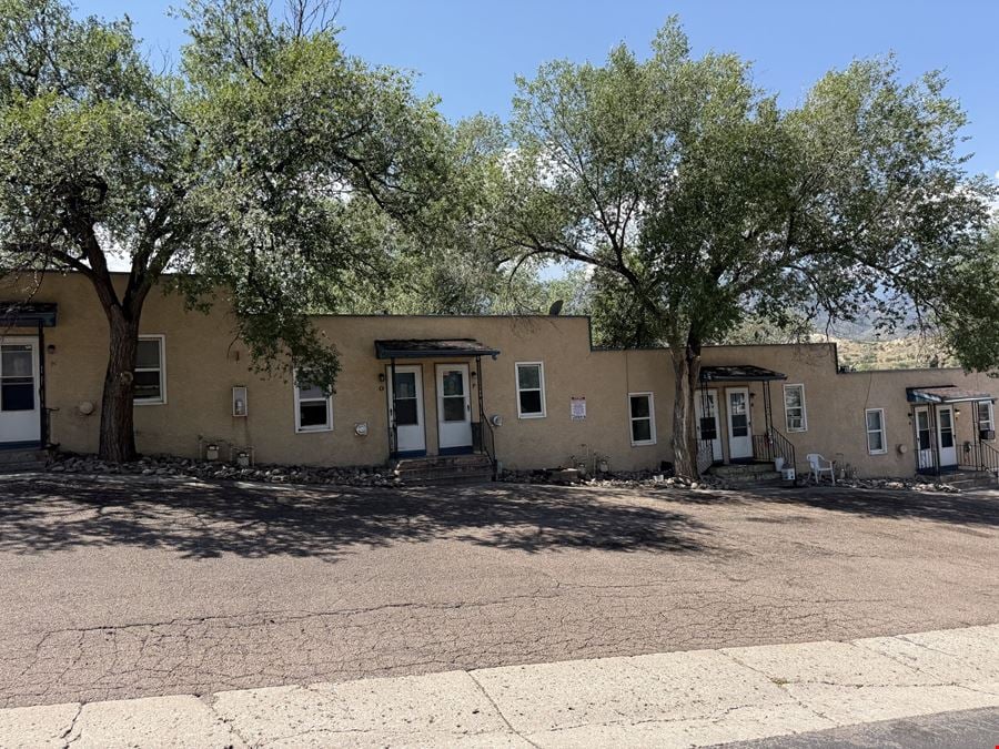 2631 W Pikes Peak Ave