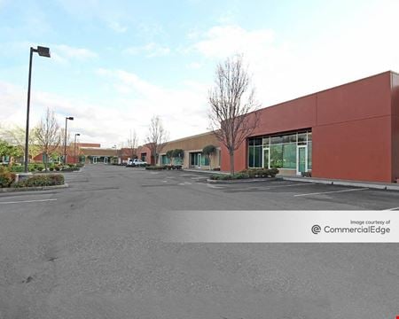 Preview of Industrial space for Rent at 5027 Commercial Circle