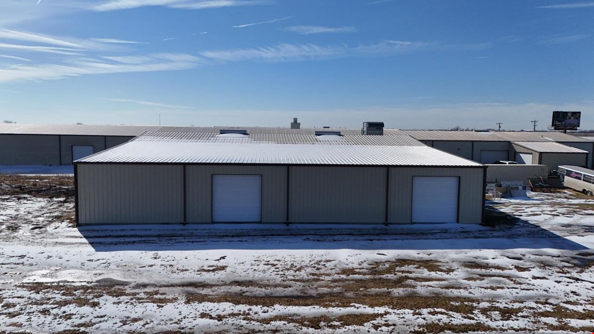 12699 I-35