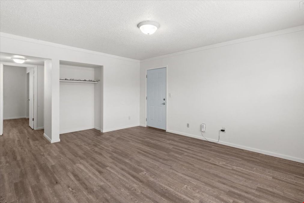3008 Heatherton Court