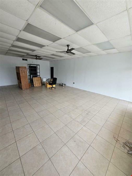 1122 Lake Drive