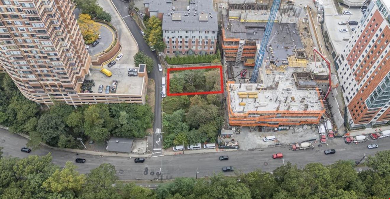 Luxury Duplex As-of-Right Development Site in Fort Lee
