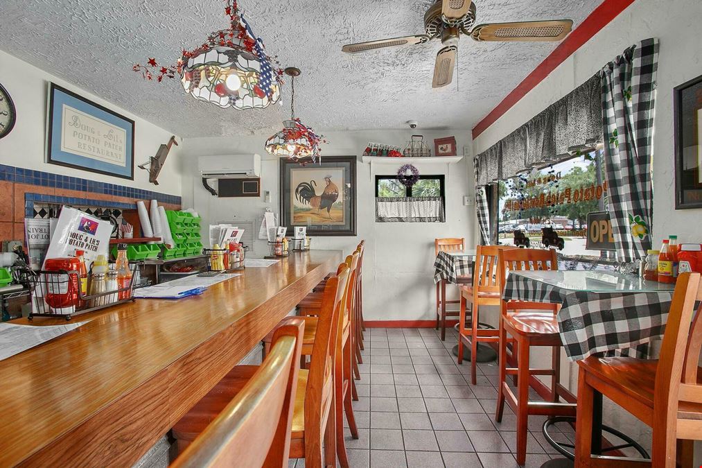 Established DeLand Restaurant Opportunity