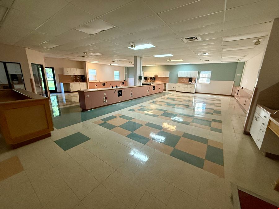 Freestanding Medical Office Building
