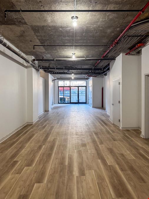 2,350 SF | 265 Ocean Parkway | Community Facility/Office With Glass Frontage For Lease