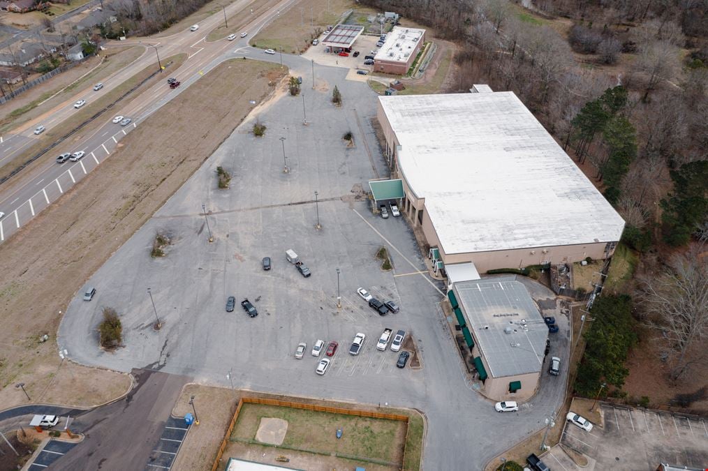 Lakeland Drive Outparcel