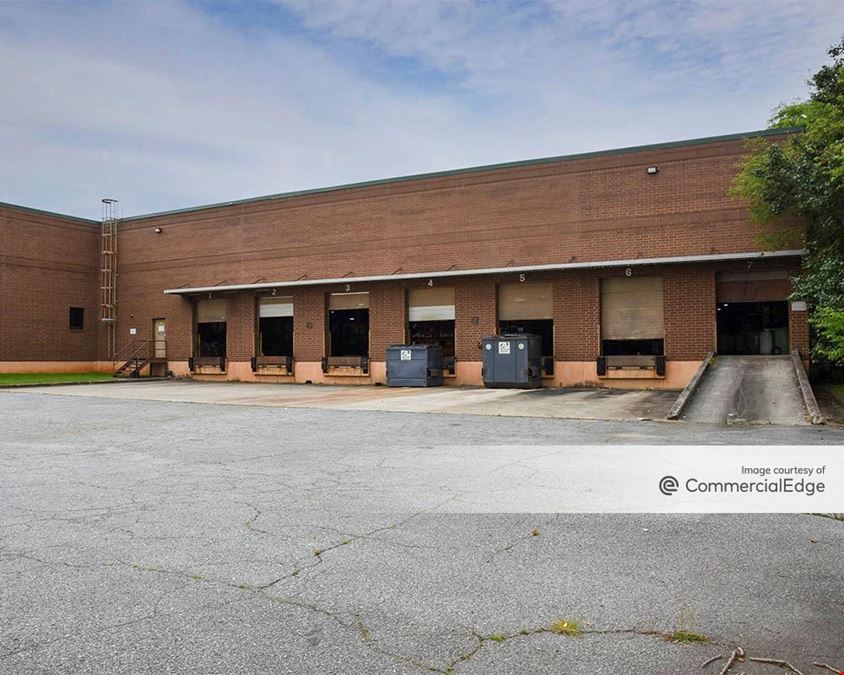 401 Thornton Rd