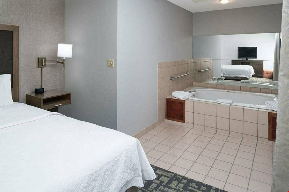 Hampton Inn by Hilton Hotels