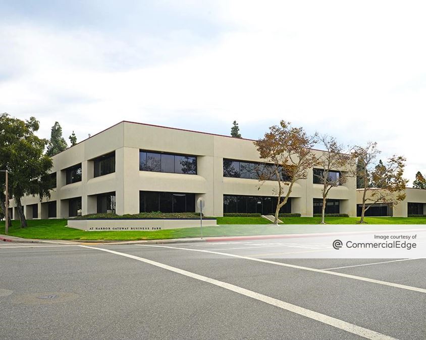 Harbor Gateway Business Center - 3550 & 3560 Hyland Avenue