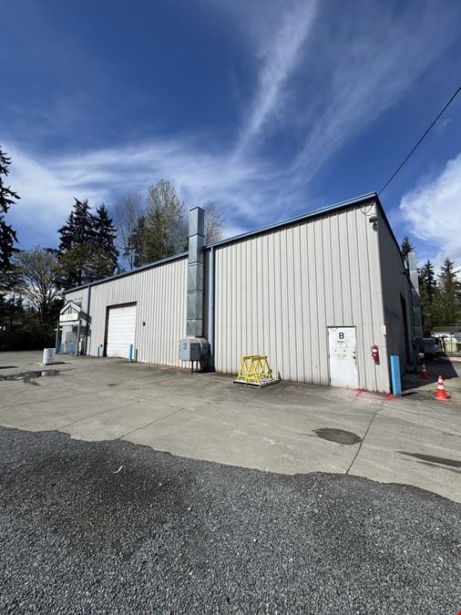 20404 & 20405 69th Ave NE