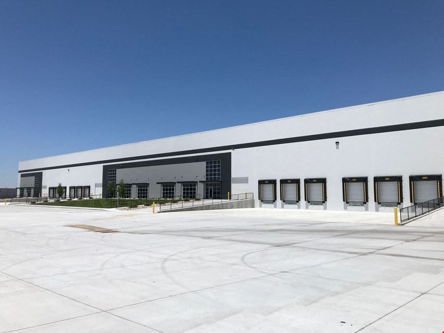 NE Warehouse Space