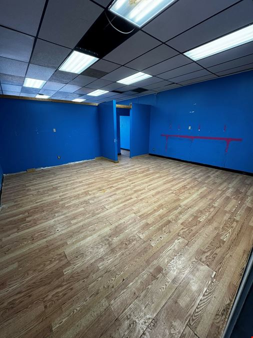 Courtland Plaza - Retail / Service for Lease - Ypsilanti