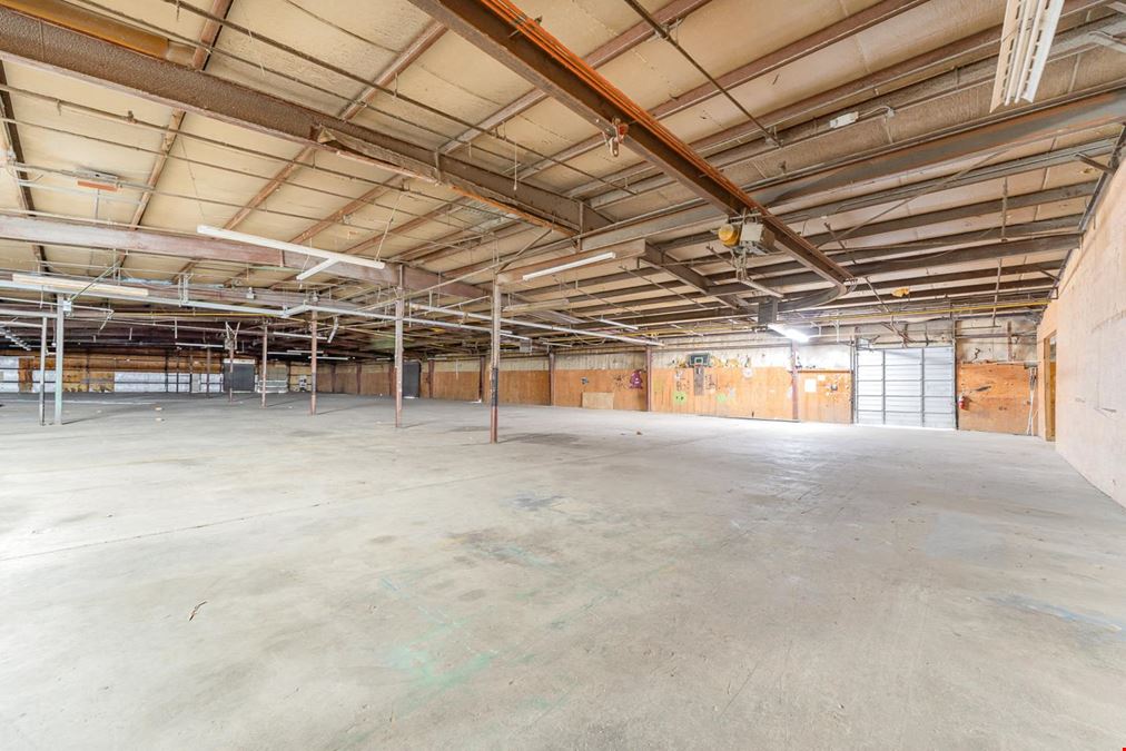 Warehouse for Lease