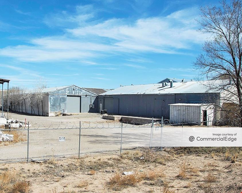 215 Rossmoore Road SW