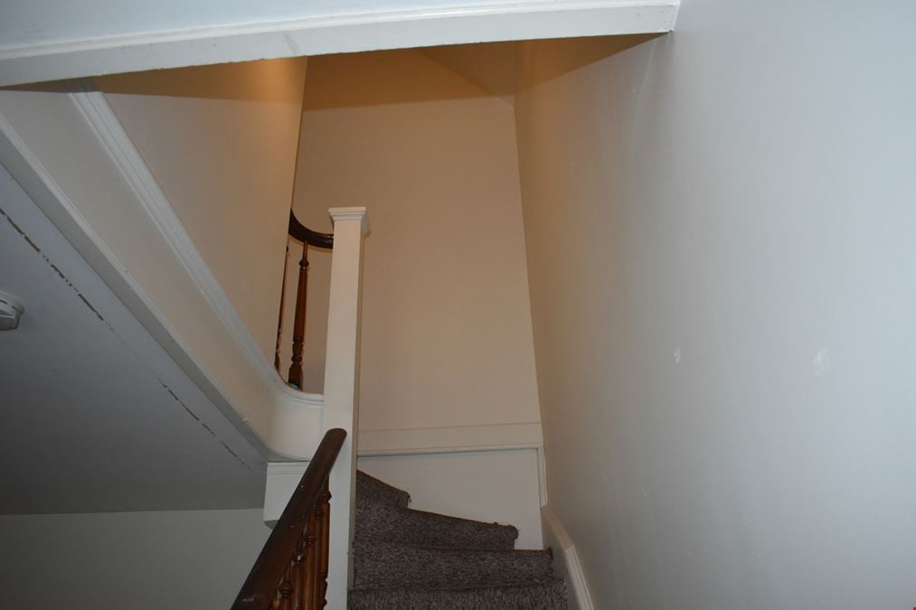 13 Walnut St