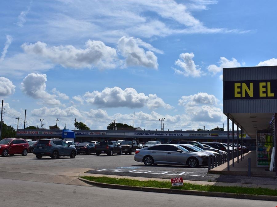 Southcrest Plaza
