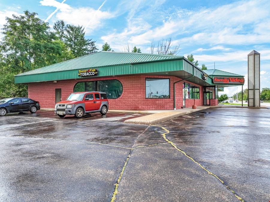 1841 Post Rd.