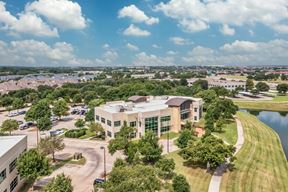 2871 Lake Vista