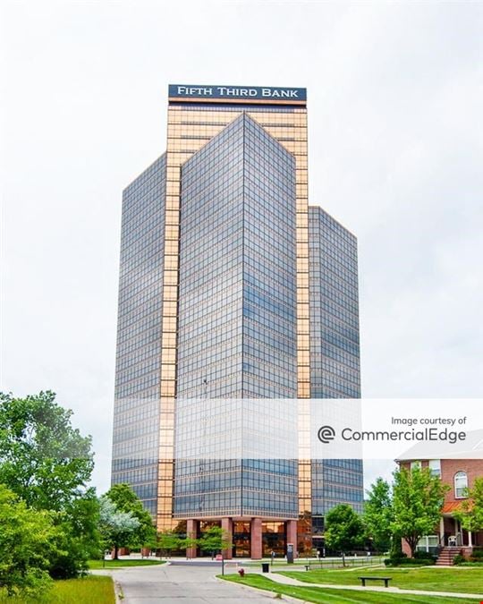 Southfield Town Center - 1000