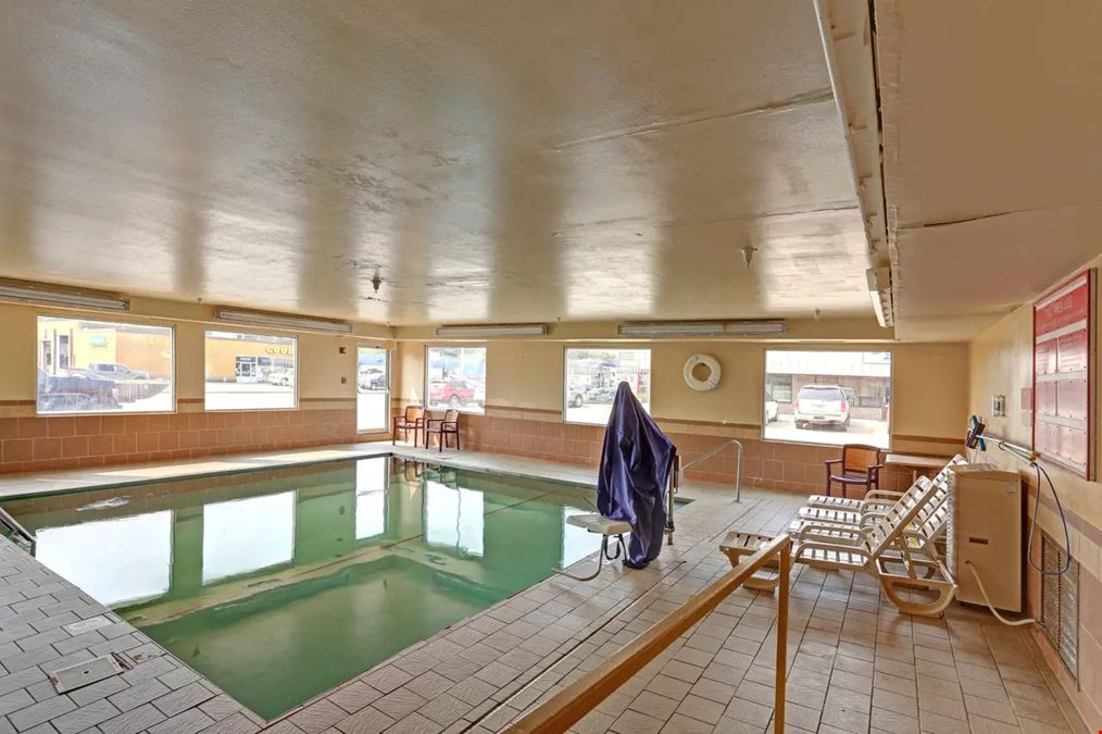 Quality Inn  Pierre