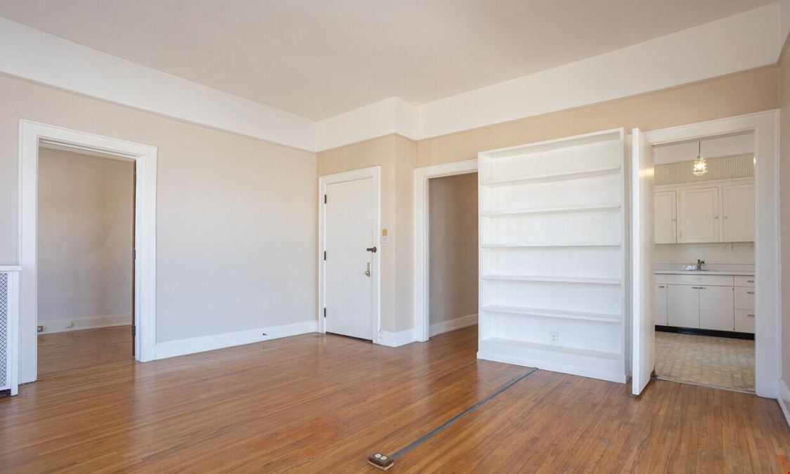 814 Center Avenue