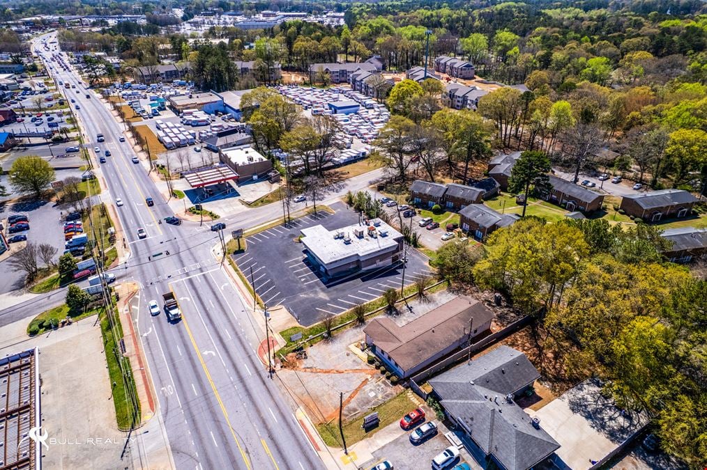 Freestanding Retail Building on Candler Road | ± 6,000 SF