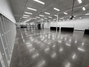 Prime 8,200 SF Retail Haven: High-Visibility Turn-Key Space on NE Highway 99