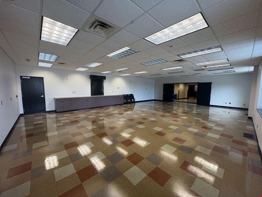 2600 W. 49th Street