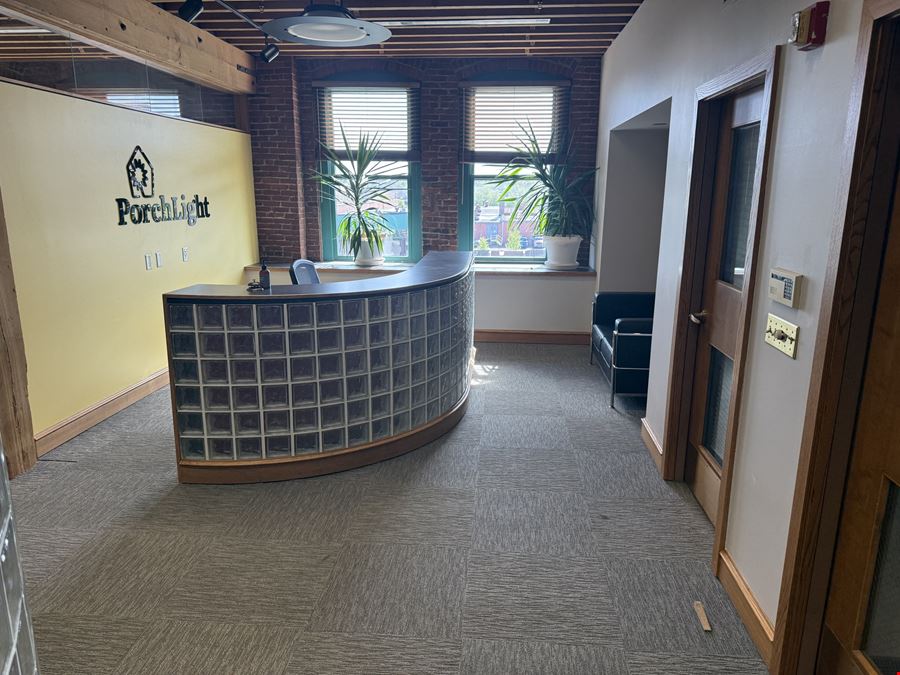 Falls Center, Suite 330 Office Suite