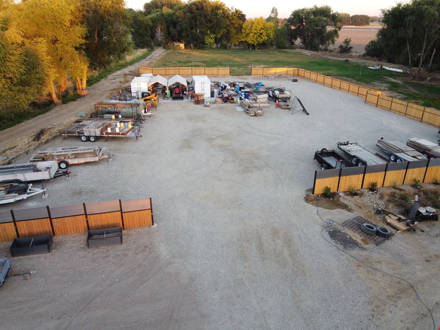 Equipment & Storage Yard