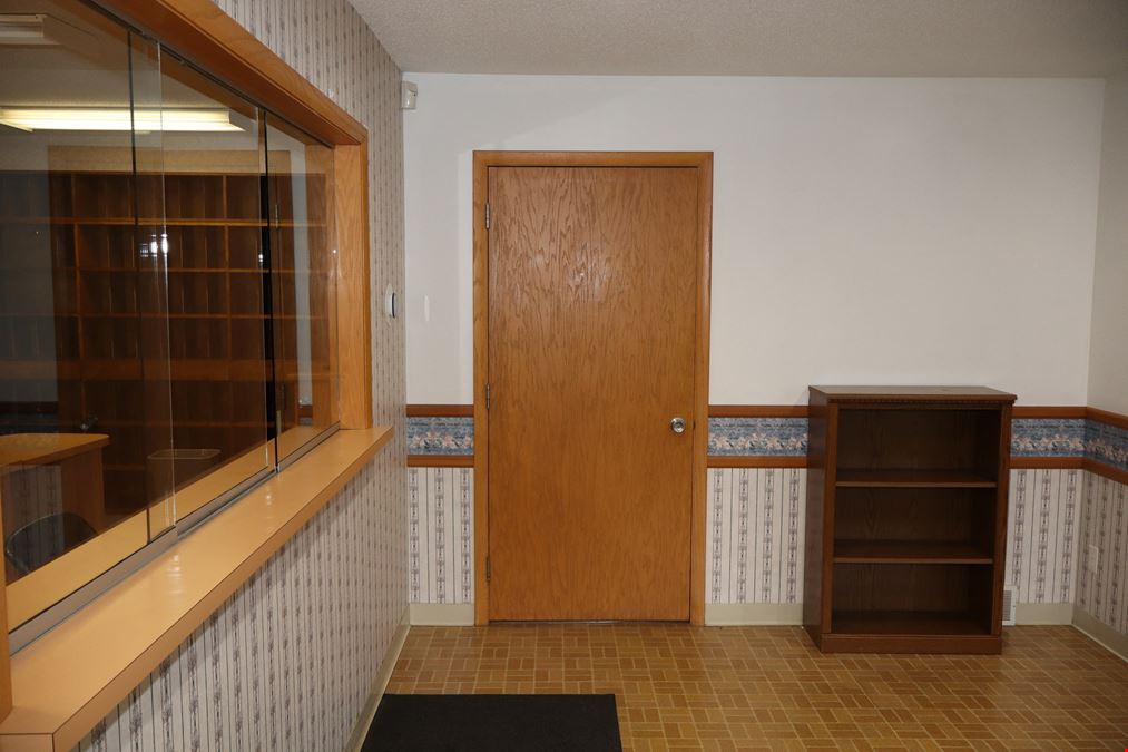 355 N Center Rd
