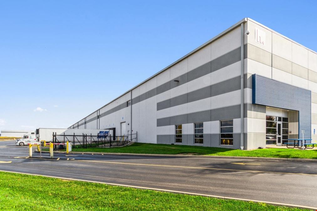 Rickenbacker Commerce Crossing 2
