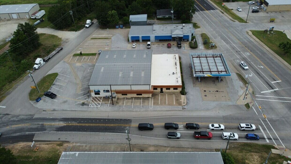 10858 FM 346 N