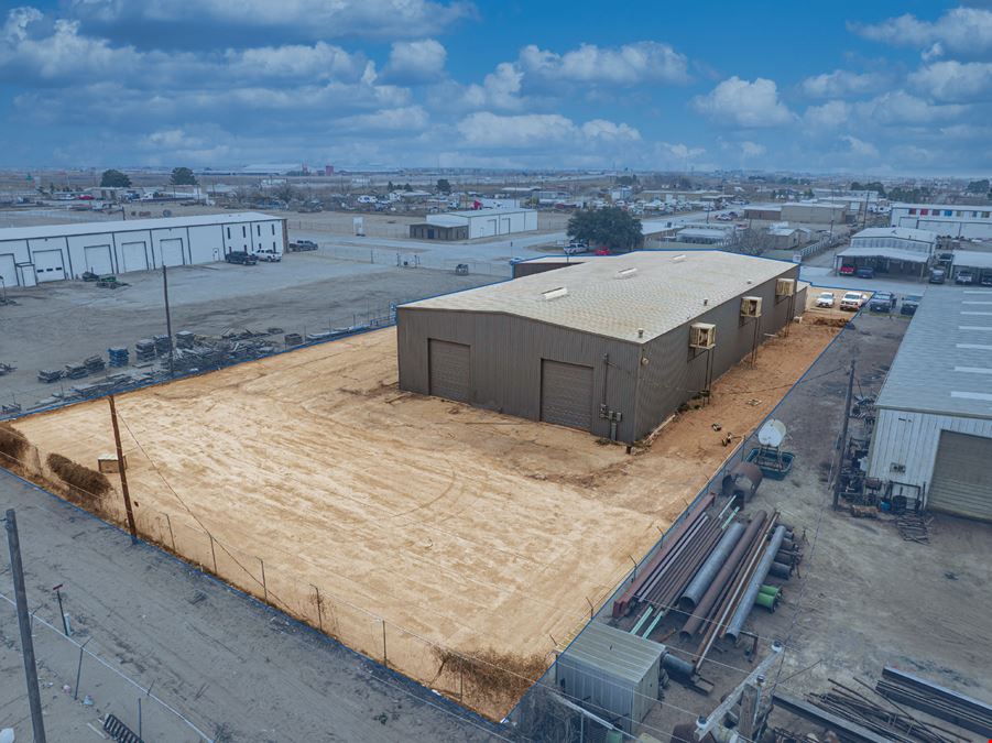 2 Loading Dock Shop/Office Near I-20