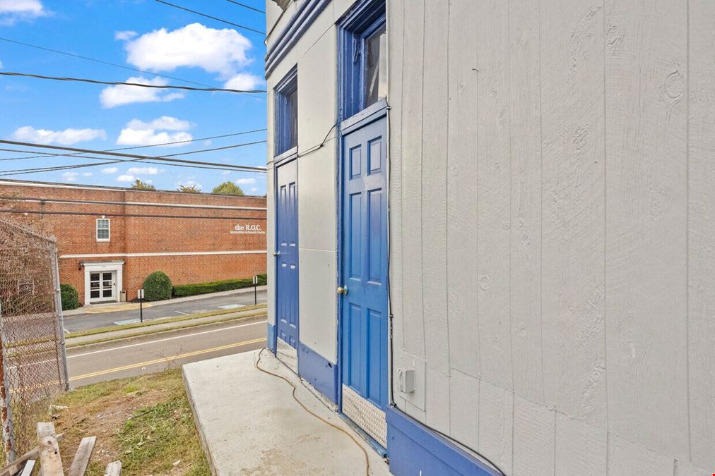 6212 Kingston Pike