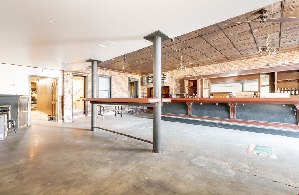 Restaurant / Bar / Event Venue at the Gateway to NuLu