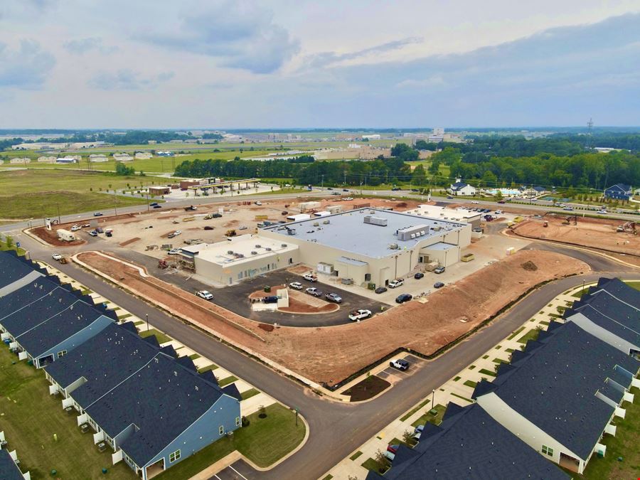 Publix-anchored Shopping Center