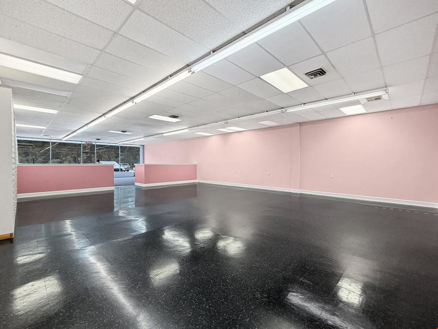 230 McFarland Blvd