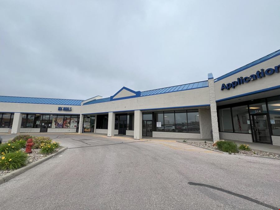 Retail Suite at Haines Station Shopping Center